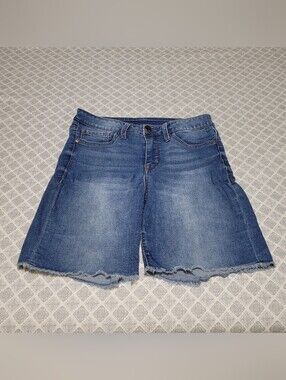Seven7, Womens Size 6 Blue Denim Frayed Hem Shorts